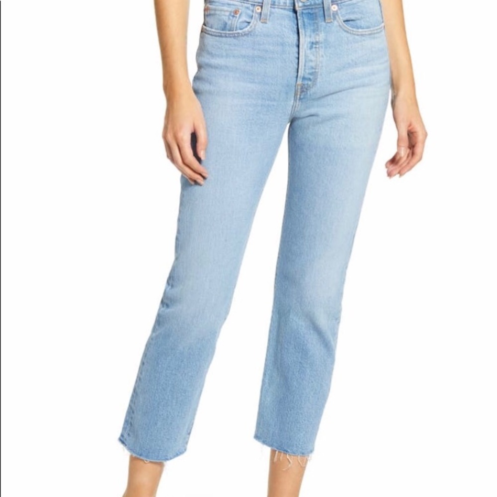 COPY - Levi’s Wedgie Straight Leg Jeans